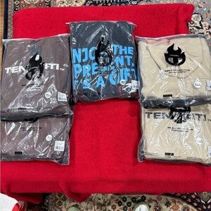 Tenaciti Hoodes Assortment